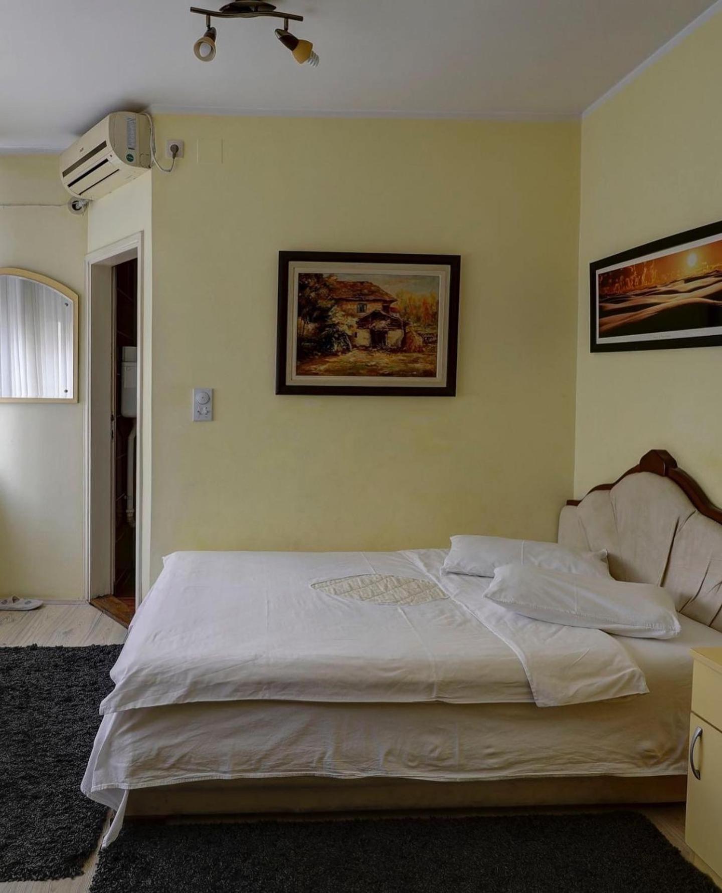 Hotel Perla Ldm Leskovac Лесковац Екстер'єр фото