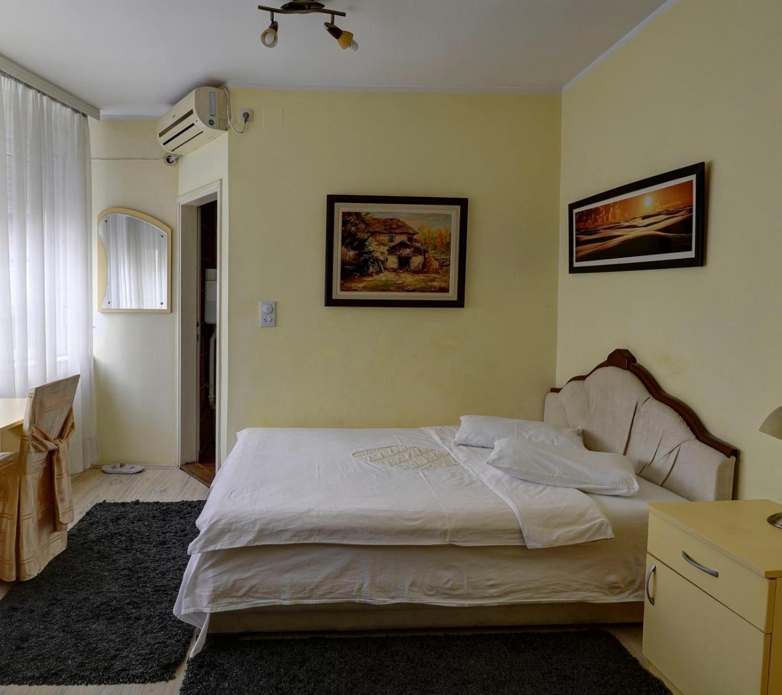Hotel Perla Ldm Leskovac Лесковац Екстер'єр фото