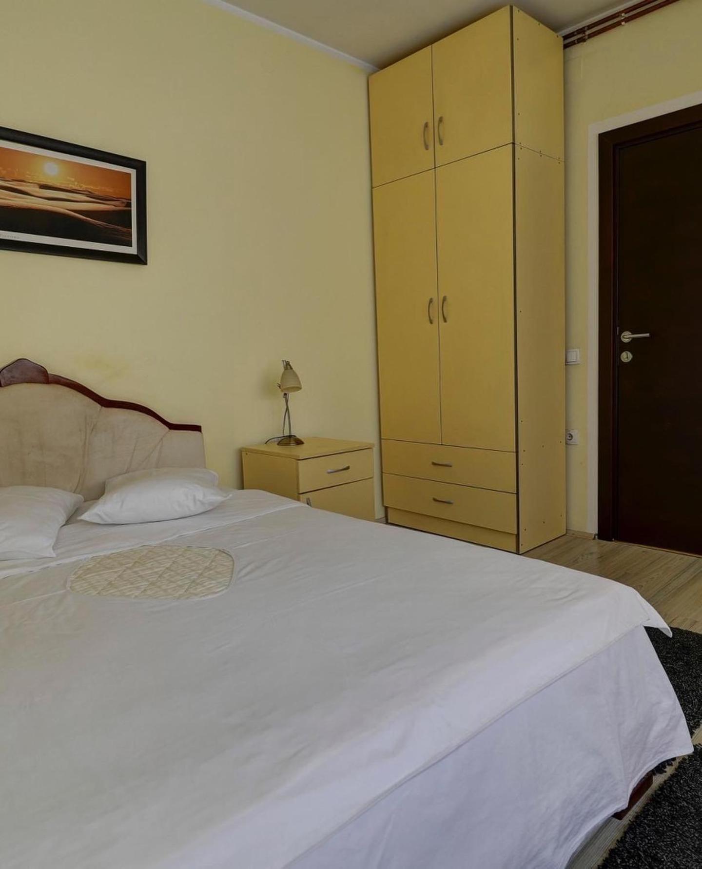 Hotel Perla Ldm Leskovac Лесковац Екстер'єр фото