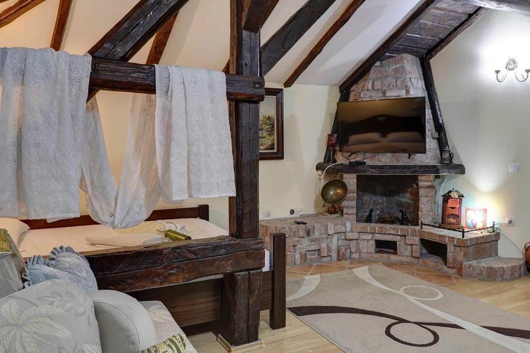 Hotel Perla Ldm Leskovac Лесковац Екстер'єр фото