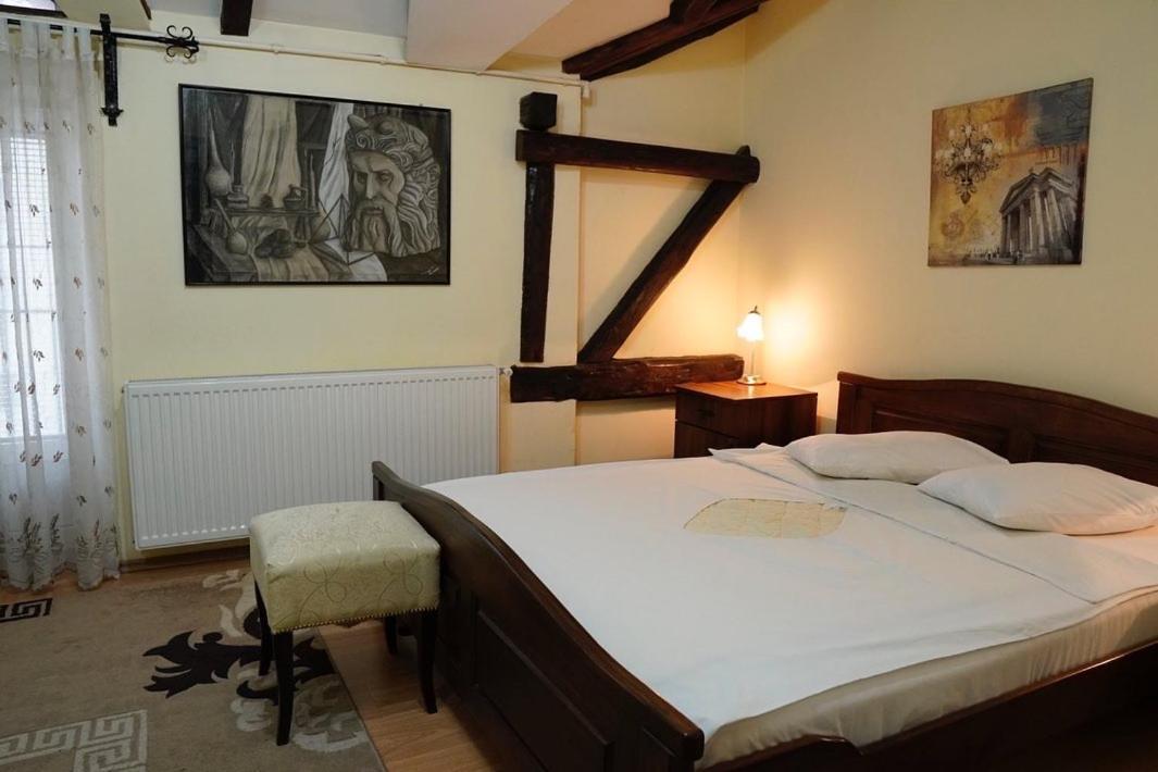 Hotel Perla Ldm Leskovac Лесковац Екстер'єр фото